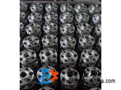法蘭盤。有毛坯，有成品，可代用。價格最優(yōu)惠。每T5200元。(成品)