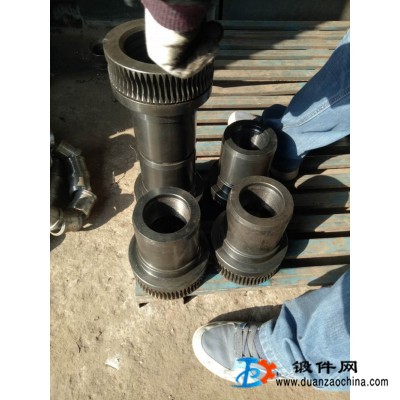 鍛造各類鍛件，環形鍛件