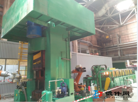 電動螺旋壓力機公稱力16000kn適用性強鍛壓設備安鍛生產