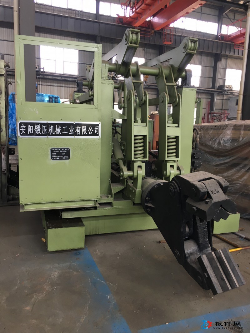 30KN公稱載重自由鍛造操作機安陽鍛壓直銷