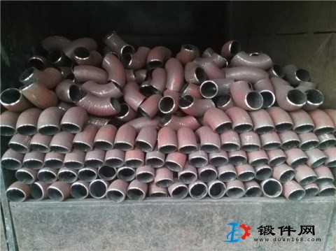 國標碳鋼90度長半徑R=1.5D高壓厚壁無縫沖壓焊接鋼制彎頭廠家直銷