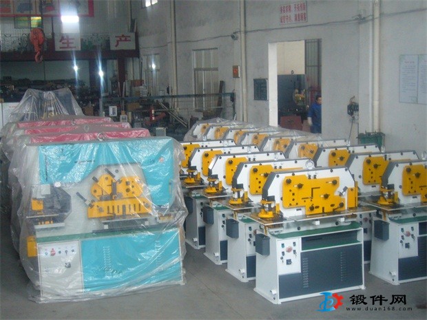 折彎模具,數(shù)控折彎機(jī)模具