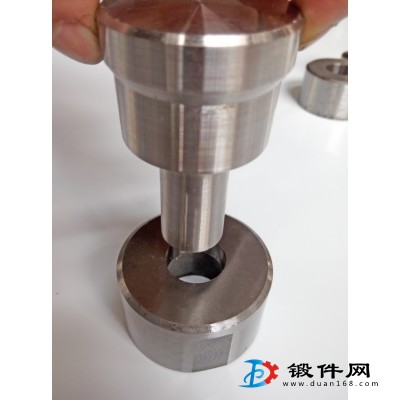 Q35Y系列液壓聯(lián)合沖剪機(jī)沖孔模具,