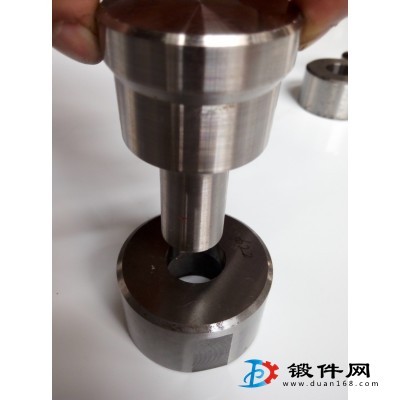 腰孔異形孔沖模材質(zhì)Cr12MoV