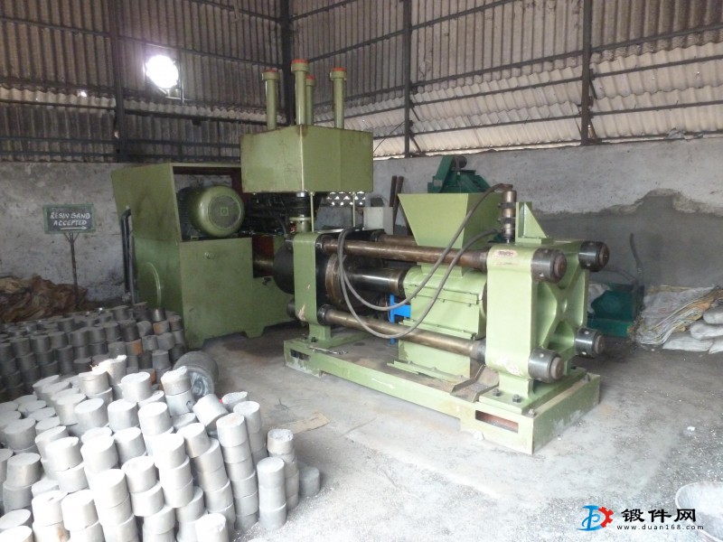 160噸金屬屑鋁屑?jí)猴灆C(jī)壓塊機(jī)全液壓安陽鍛壓直銷