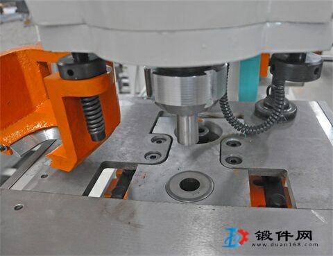 P-160液壓沖孔機 160噸液壓沖床