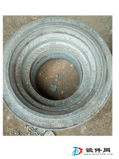 臺階齒輪 內外臺階齒輪 刻字毛坯 鍛件加工 粗車熱處理一條龍