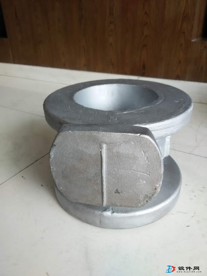 不銹鋼球閥閥體鍛件加工鍛鋼球閥閥體毛坯300泵壓力口徑150