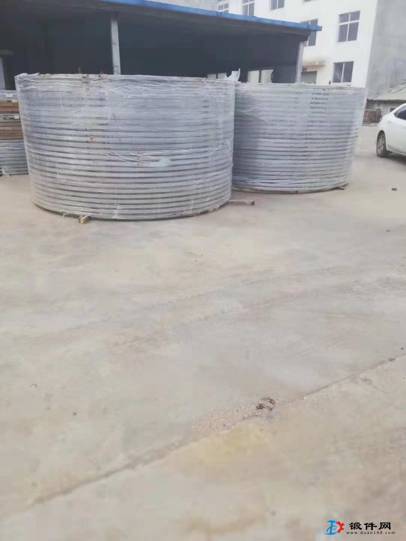 低價出售法蘭，材質Q235B，規格，外3000X內2720X厚40