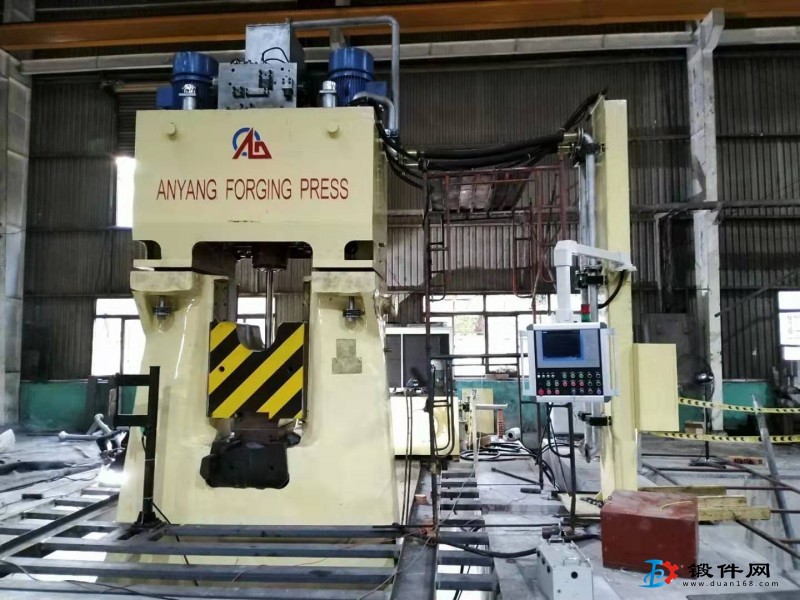 120mm鋼球生產(chǎn)設(shè)備程控錘鍛打鋼球自動化生產(chǎn)線