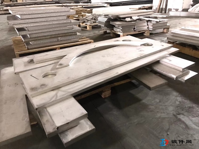 高品質(zhì)1078合金鋼 1078三箭供應(yīng)現(xiàn)貨