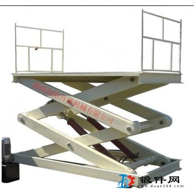 山東即墨固定式升降機，升降平臺，上車臺，裝卸臺生產定制廠家