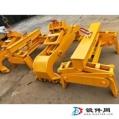供應(yīng)冶金夾具鋼坯夾具板坯夾具炭塊夾具圓鋼夾鉗橫梁吊具C型吊具