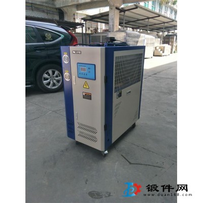 供應真空鍍膜專用冷水機