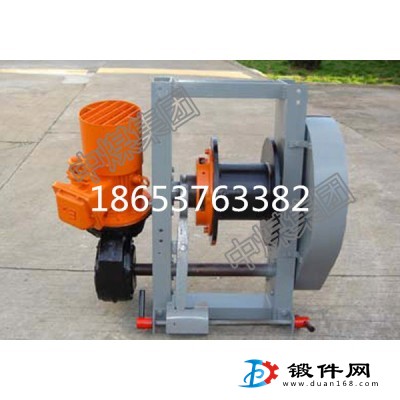 張緊絞車(chē)現(xiàn)場(chǎng)定做 定做各種張緊絞車(chē) 張緊絞車(chē)供應(yīng)商