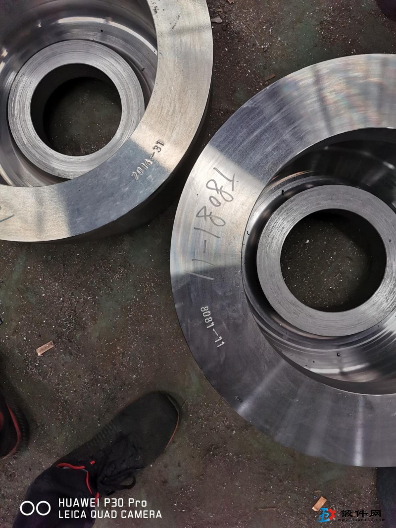 主營(yíng) 輪轂?zāi)＞咤懺?其它模具剛鍛造