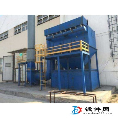 內(nèi)蒙古鄂爾多斯?jié)蓾欀蓄l爐布袋除塵器