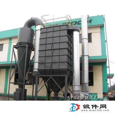 內蒙古鄂爾多斯?jié)蓾橫C型脈沖袋式除塵器