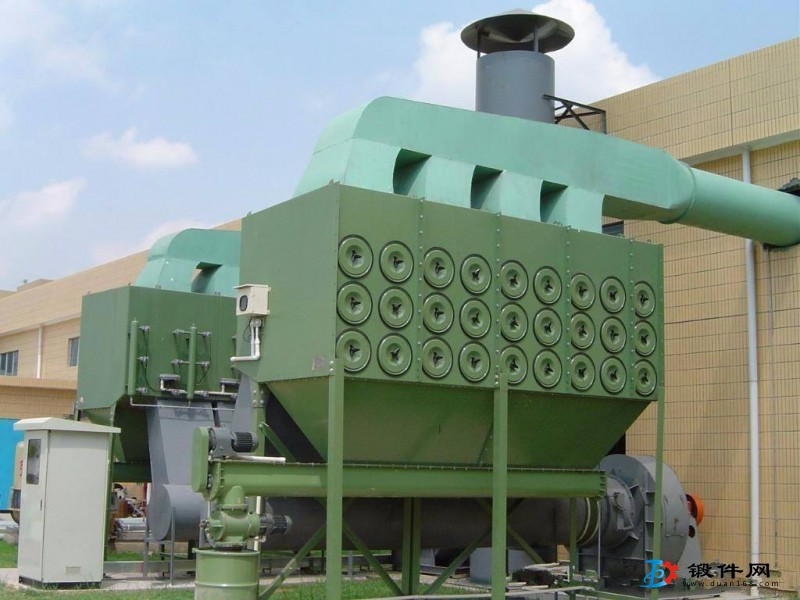 內(nèi)蒙古鄂爾多斯?jié)蓾橯HR系列斜插式濾筒除塵器