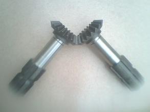 求購齒輪軸，花鍵軸